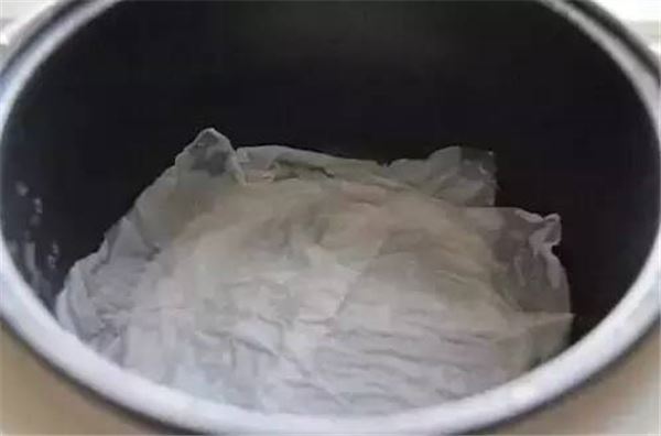 媽媽把「雞蛋打進製冰盒裡」意想不到的雞蛋保存妙招！媽媽太聰明了 