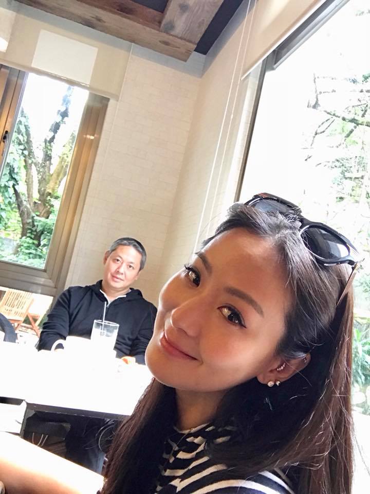 「丈夫公開外遇」為兒女苦撐31年豪門生活 「55歲離婚再嫁富商」終於收穫幸福