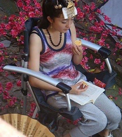 明星「片場吃飯照」曝光，胡歌、劉德華和彭于晏的差別一眼就看出來！難怪劉德華能火那麼久