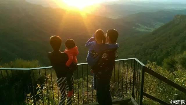 「為愛當全職主婦」掌財政大權投資賺的錢比老公多　相戀20年「與婆婆同住」始終感恩最美童話