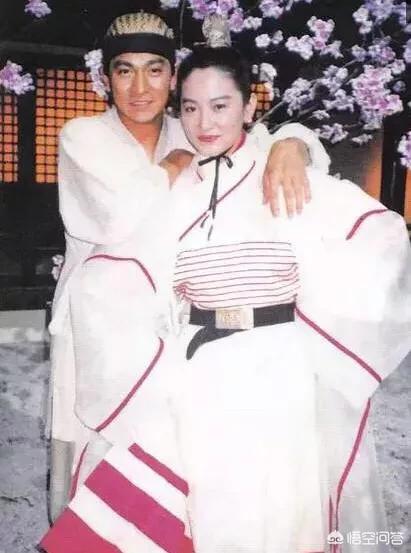 直擊10張明星絕版老照片：林青霞年輕時期太美，3巨星同框卻再也無法重現