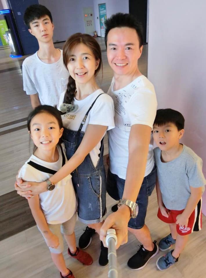 黃崇蘭演《炮仔聲》有內幕！吳鈴山驚「老婆都沒提過」　遭酸黃臉婆他「怒曬素顏照」：是我女神