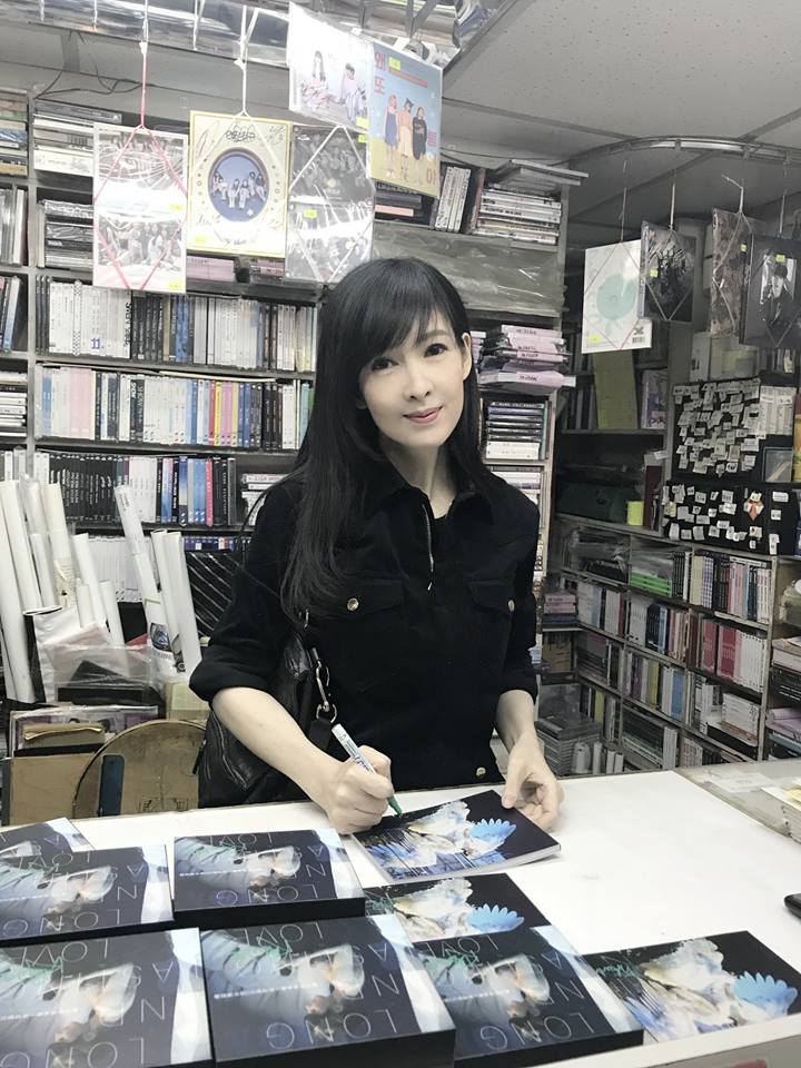 相信愛情卻屢次受傷！周慧敏「大度原諒尪多次偷吃」霸氣護夫：我愛得不卑微　「用20年才找到他」是最適合自己的人