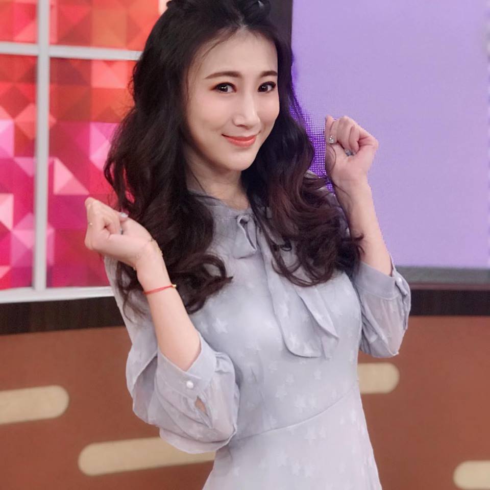 靠信任恩愛多年！沈世朋與舊愛方馨連搭兩劇「老婆不吃醋還感謝」　每天起床慶幸「賺到了」：老公好帥