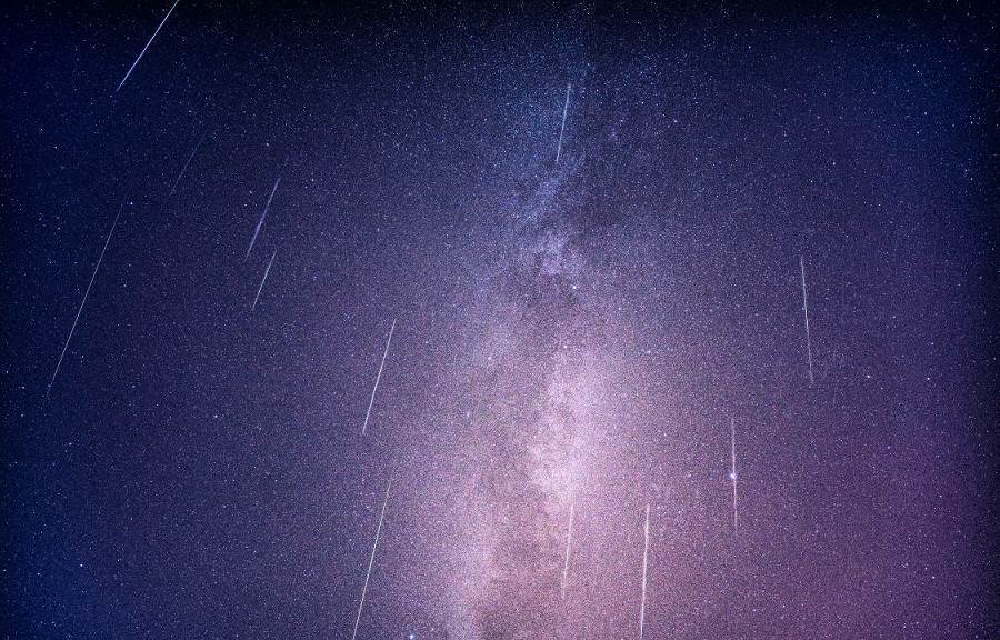 揪人許願啦！今夏第一場「寶瓶座流星雨」每小時50顆　氣象局：這一天會大爆發！