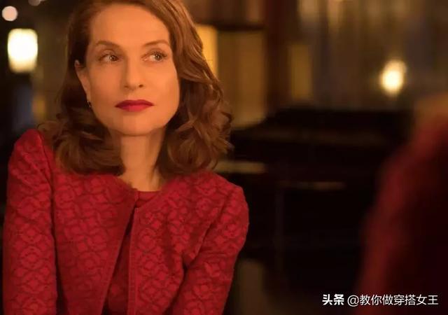 無懼年齡！法國「第一冰美人」叱吒55年「75歲如真人芭比」：真正的美人永不遲暮
