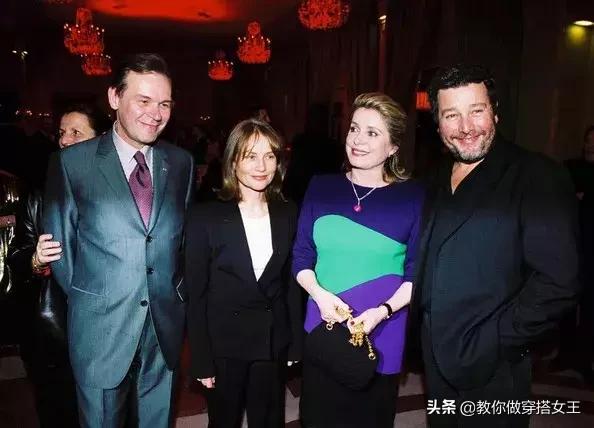 無懼年齡！法國「第一冰美人」叱吒55年「75歲如真人芭比」：真正的美人永不遲暮