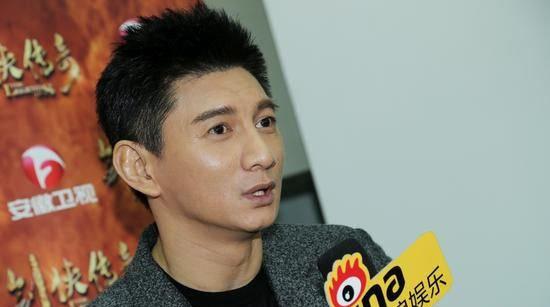 49歲吳奇隆喜當爹！向蘇有朋炫耀愛子：想不想抱一抱？蘇有朋七字幽默回復！