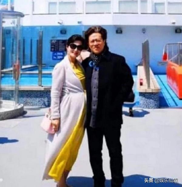 相差19歲！前夫離開「為養育女兒復出」  二婚再嫁「身價32億法拉利之父」42歲成功產女