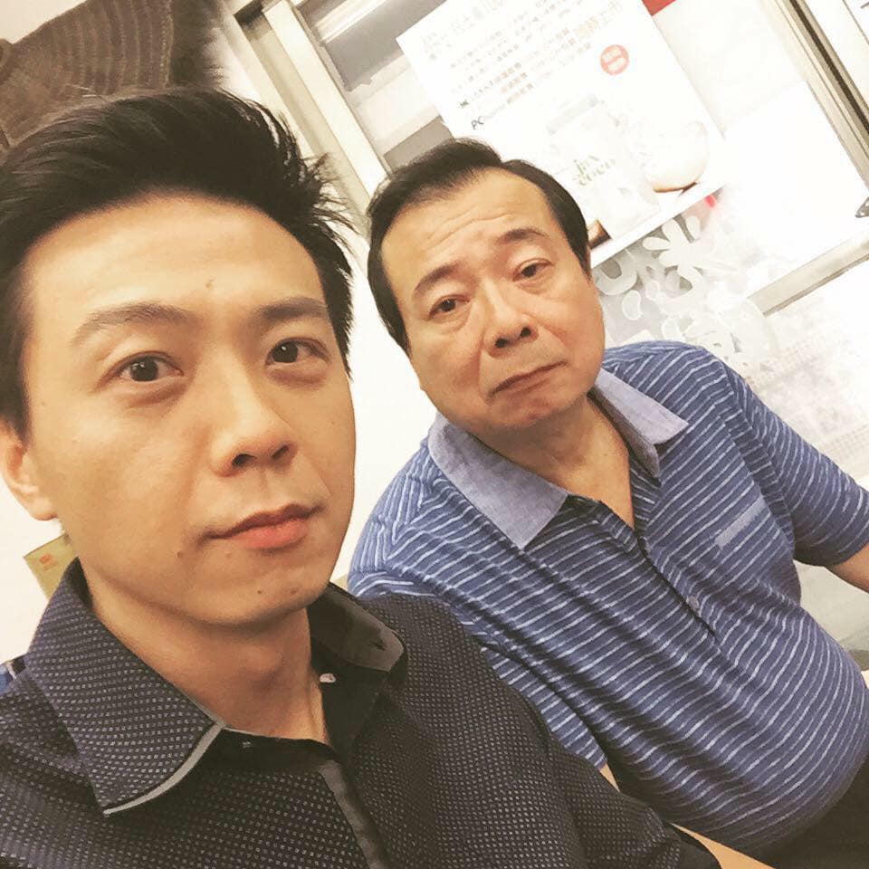 廖峻站起來了！中風後孝兒每天「趕醫院陪爸」漫長復健四個月…今瘦一大圈網友超心疼