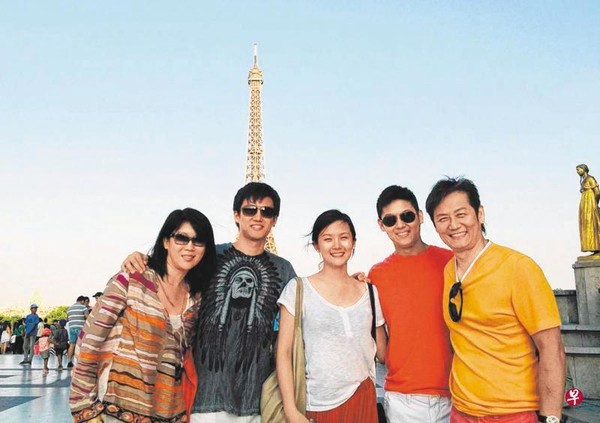 不逼孩子念書！徐乃麟3兒女各有所長「老三赴美讀博士」　兒子「交外國女友」他開明：可以變聯合國