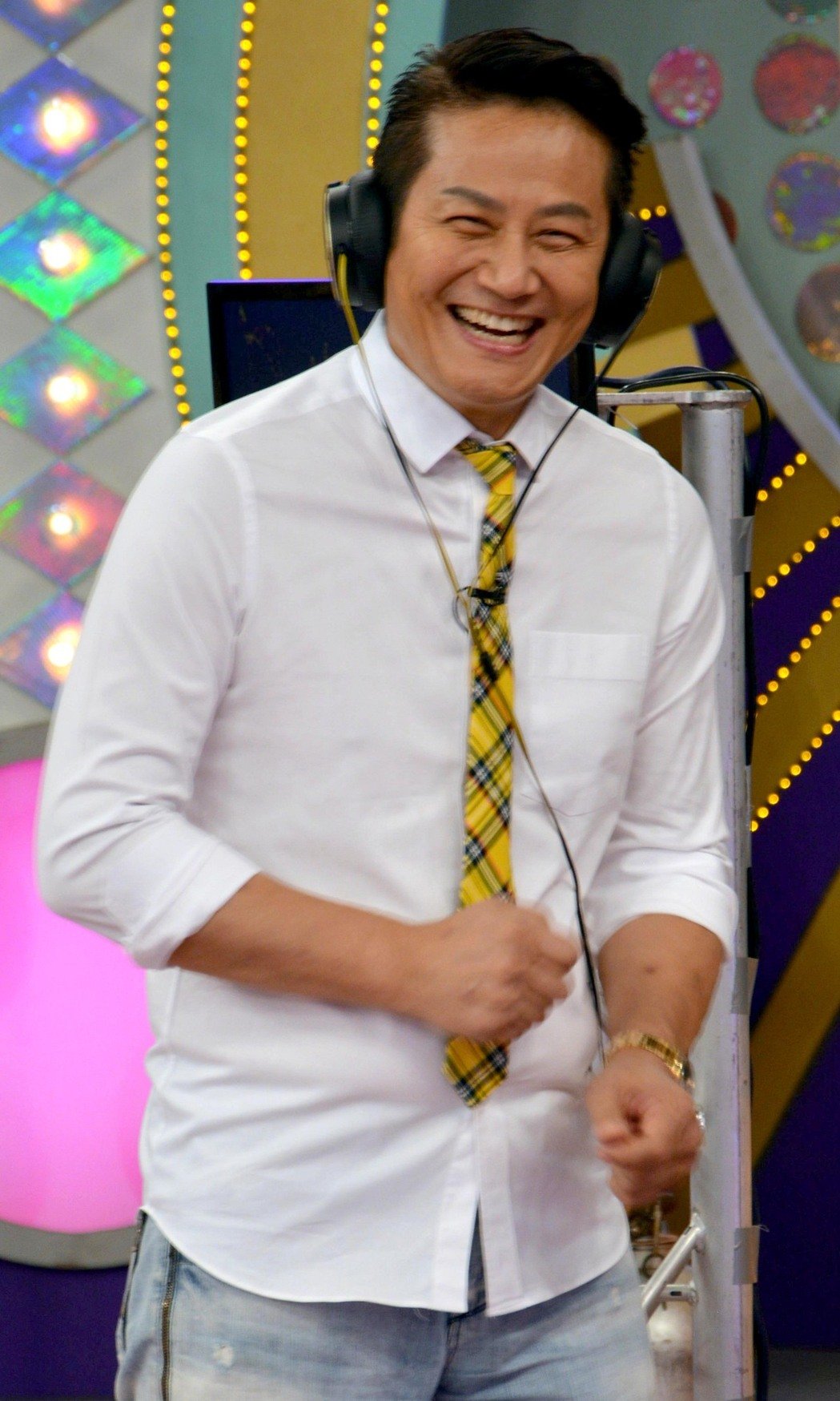 不逼孩子念書！徐乃麟3兒女各有所長「老三赴美讀博士」　兒子「交外國女友」他開明：可以變聯合國