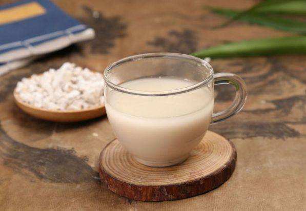 月經量越來越少？常吃這4種「零食」，子宮更乾淨，遠離婦科病！