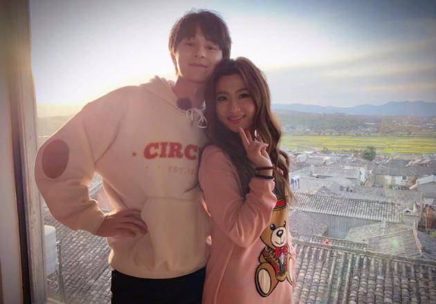 官宣戀愛10天後，38歲Selina承認單身，男方稱11歲年齡差難以克服！