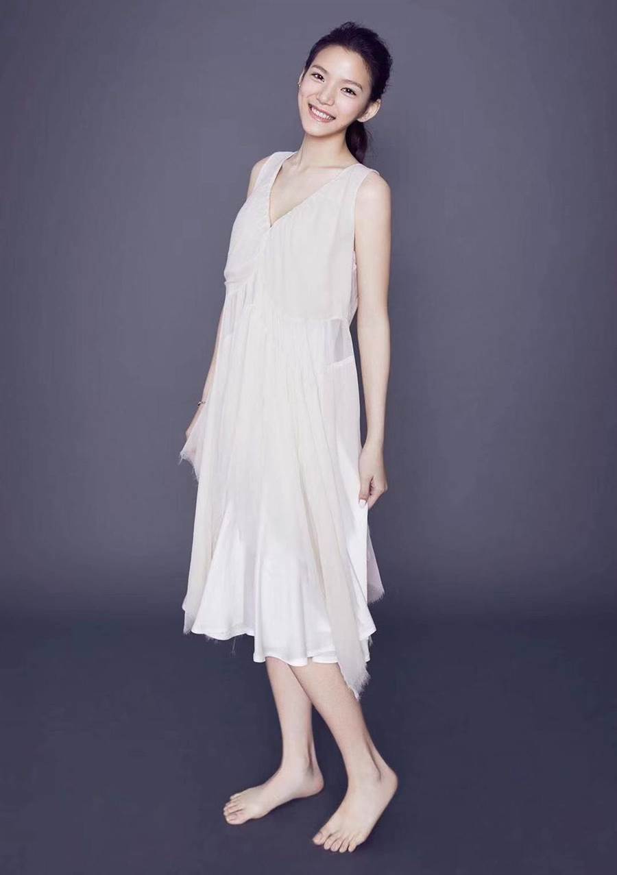 方芳65歲壽宴再收「漂亮女徒弟」！門規忠孝節義「演藝圈6大弟子全到齊」嘆：年紀大了需要接班人