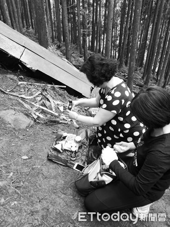 遺孀淚喊：我來看你了！軍機遺骸長眠深山「相隔40年終招魂」  他一問才懂「這天意義」網哭：冥冥中有安排