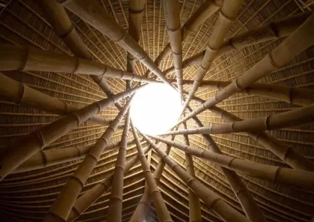 用竹子「建立人間仙境」！引來「全世界40多個國家」圍觀  網讚：一生必去
