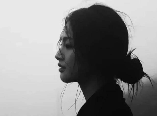 當一個女人「不願意再跟你吵架」，表示真的心累了！