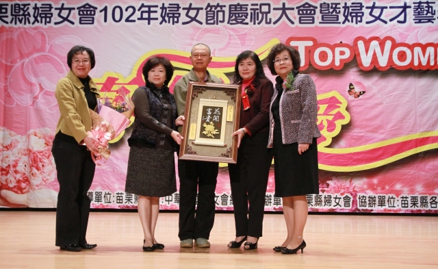 孝媳堅持為植物人婆婆「手洗尿布」10餘載！ 感謝夫家40年視如己出：媳婦應該做的