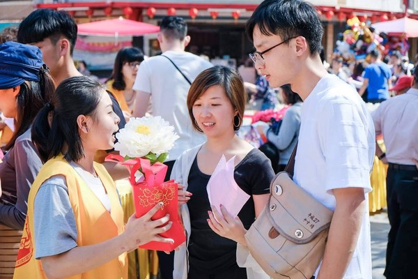 朴子配天宮求子超靈驗！56歲婦連生兩胎　她上門卻「苦擲無筊」廟方：這種人求不得