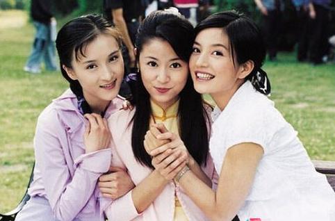 和趙薇以姊妹相稱「嫁百億老公」生2帥氣兒　爽過「15年少奶奶生活」今42歲被寵成像26歲