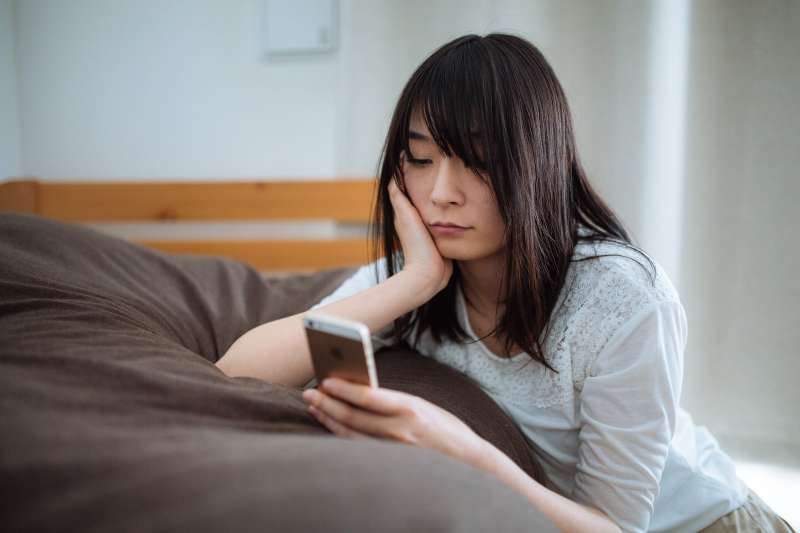 再忙、再累，都別冷落在乎你的人　#真心只有一顆，傷了不再回來！