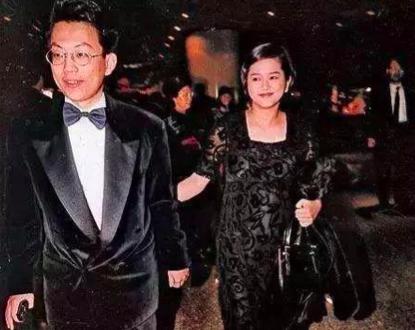 前夫一句話毀她復出之路！「洗腳水」葉蘊儀14歲走紅23歲閃婚「27歲失婚跌落谷底」  如今46歲浴火重生美翻
