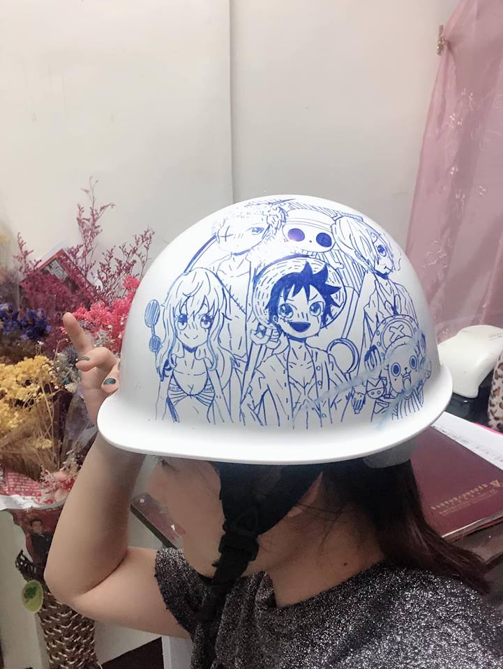 戴著滿滿驕傲！12歲女兒「親手畫爸爸的工地帽」驚為天人　加碼曬出作品「不敢相信只有國小」