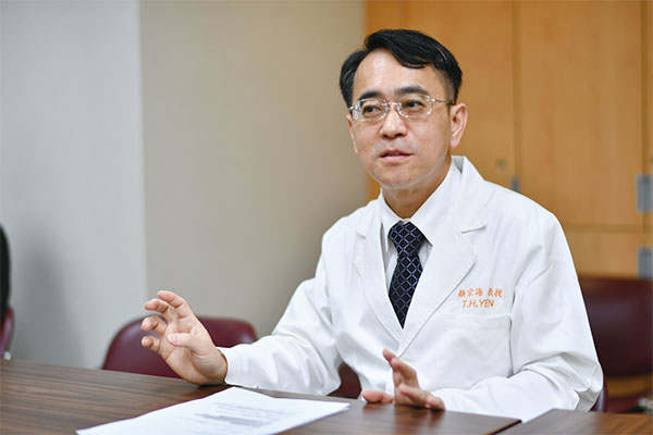 蝶豆花「護眼、抗氧化」多喝多健康？　專家呼籲：「美國列毒物」尤其女生別亂碰！