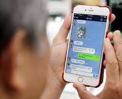 慣老闆注意！下班後「傳LINE派工作」要給加班費　勞動部：否則罰100萬！