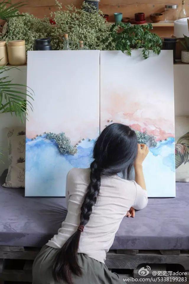 不嫁豪門「為愛隱居山林」！ 與丈夫親手造房「內部超夢幻」 　「一家三口與世隔絕」如人間天堂