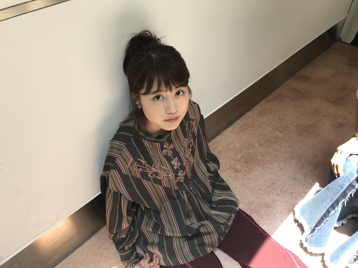 妹妹是超美女神！暴牙女星「被酸輸了好多截」 　砸100萬整形變「甜美大眼正妹」網驚：笑容好美