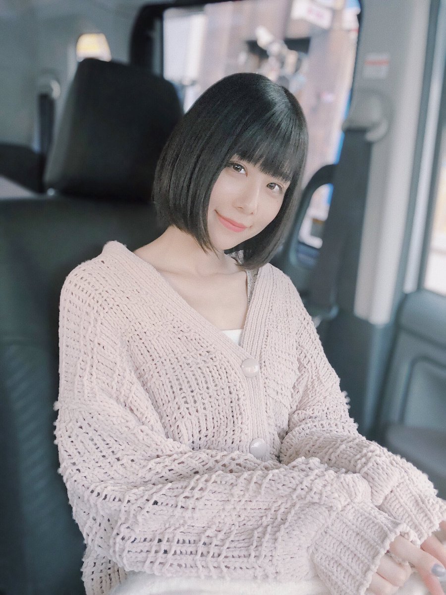 妹妹是超美女神！暴牙女星「被酸輸了好多截」 　砸100萬整形變「甜美大眼正妹」網驚：笑容好美
