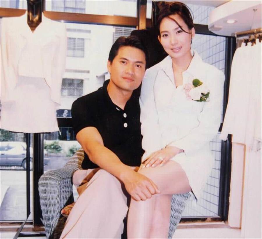 傳奇女星退出歌壇「離婚後逆襲成珠寶鑑定師」　拒嫁豪門「今坐擁五億家產」捐建56所學校