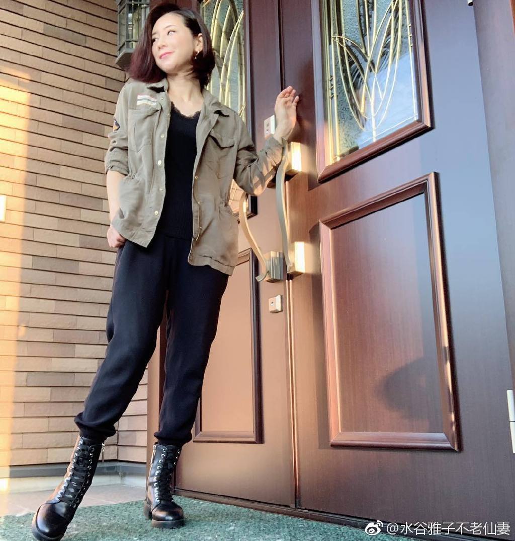 51歲像18歲女大生！全國「第一不老仙妻」爆紅　8年後「仙女顏值再進化」網看傻：老公像爸爸