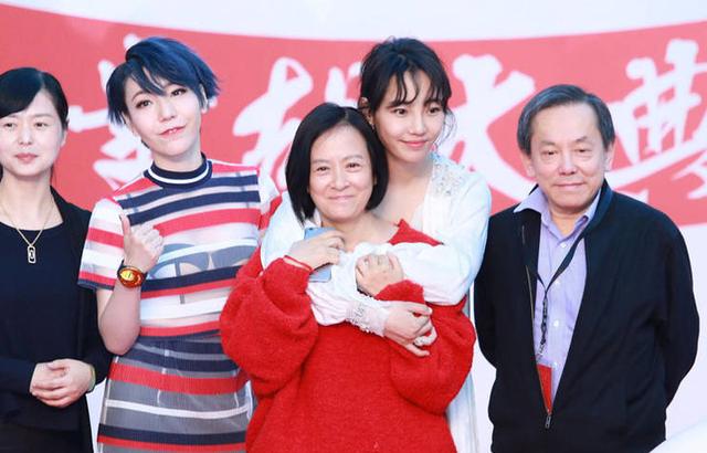25歲嫁影帝「懷孕開160萬豪車」過上闊太生活　婆婆「捧紅半個演藝圈」復出不愁沒戲拍