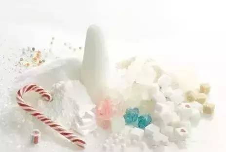 別花大錢買保養品！洗臉水中加點「護膚聖品」　60歲不長斑沒皺紋
