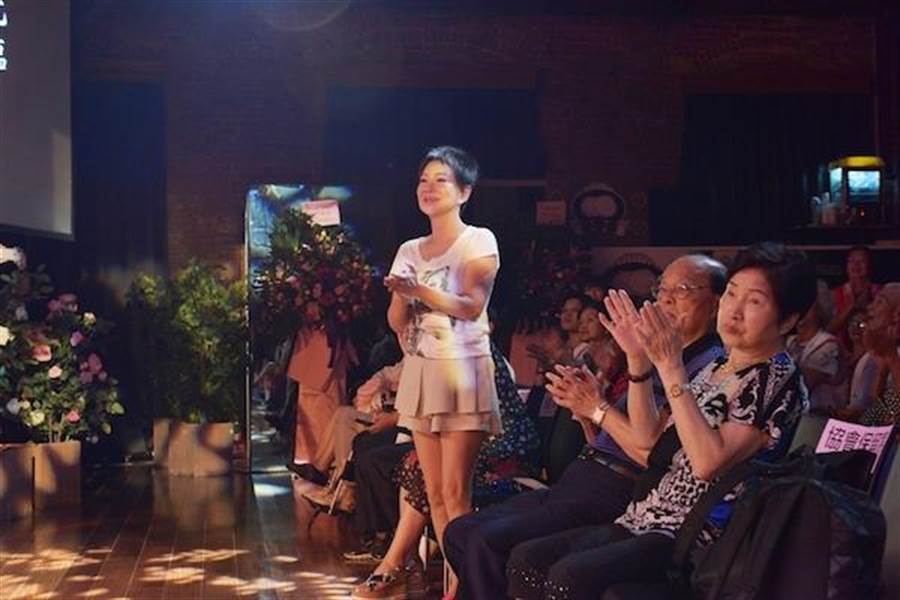 司馬玉嬌「為外遇前夫扛500萬」二婚二離同一人 零收入陷低潮今「靠老人年金過活」