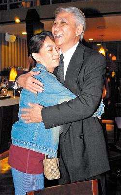 痛失愛女16年早放下！ 應采靈昔傷心過度「夫妻關係降冰點」爆分居　 如今看破生命「走了丟臭水溝就好」