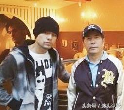 周杰倫寫歌「我爸一直怕我媽」唱家庭心酸　爸爸被起底「也是學校老師」替他反駁：你們都誤會他了