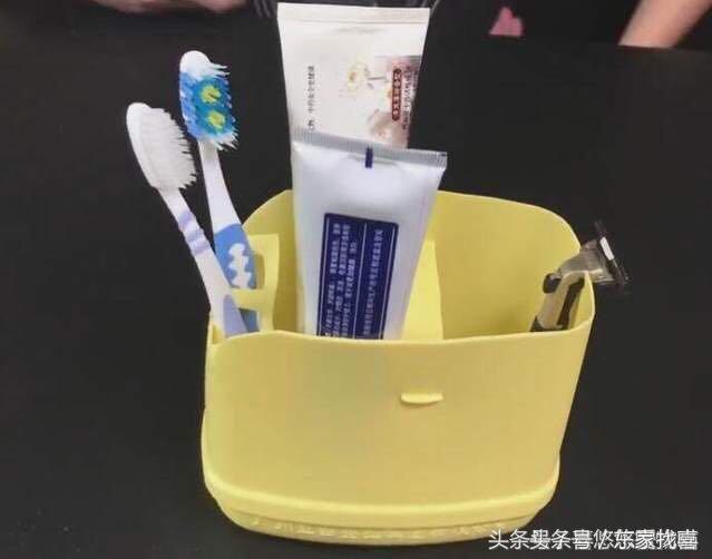 洗碗精用完了瓶子千萬不要扔！改造一下「剪一剪」鄰居直誇太實用，不用再花錢去買了