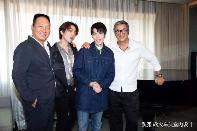 王偉忠百坪豪宅曝光！和太太「分床不分房」夫妻老了像室友　享個人空間「浴室一人一間」把2女兒當客人