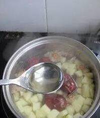 一種水煮的「水果茶」治便秘排宿便 喝了一個月還瘦了5kg:想瘦身不要錯過