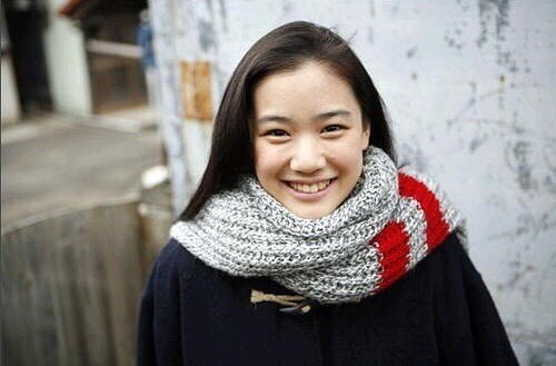 震撼演藝圈！絕美女星「嫁給大9歲諧星」粉絲崩潰　曝「交往1個月閃嫁原因」網融化：這就是愛情❤ 