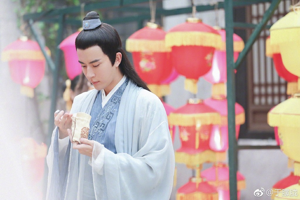 劉詩詩被打敗!網票選「最新古裝4大女神」 冠軍「24歲史上最仙白蛇」紅到日本:4000年一遇美女❤