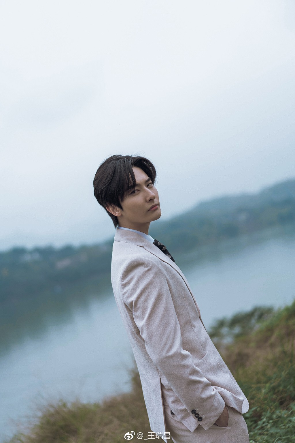 劉詩詩被打敗!網票選「最新古裝4大女神」 冠軍「24歲史上最仙白蛇」紅到日本:4000年一遇美女❤