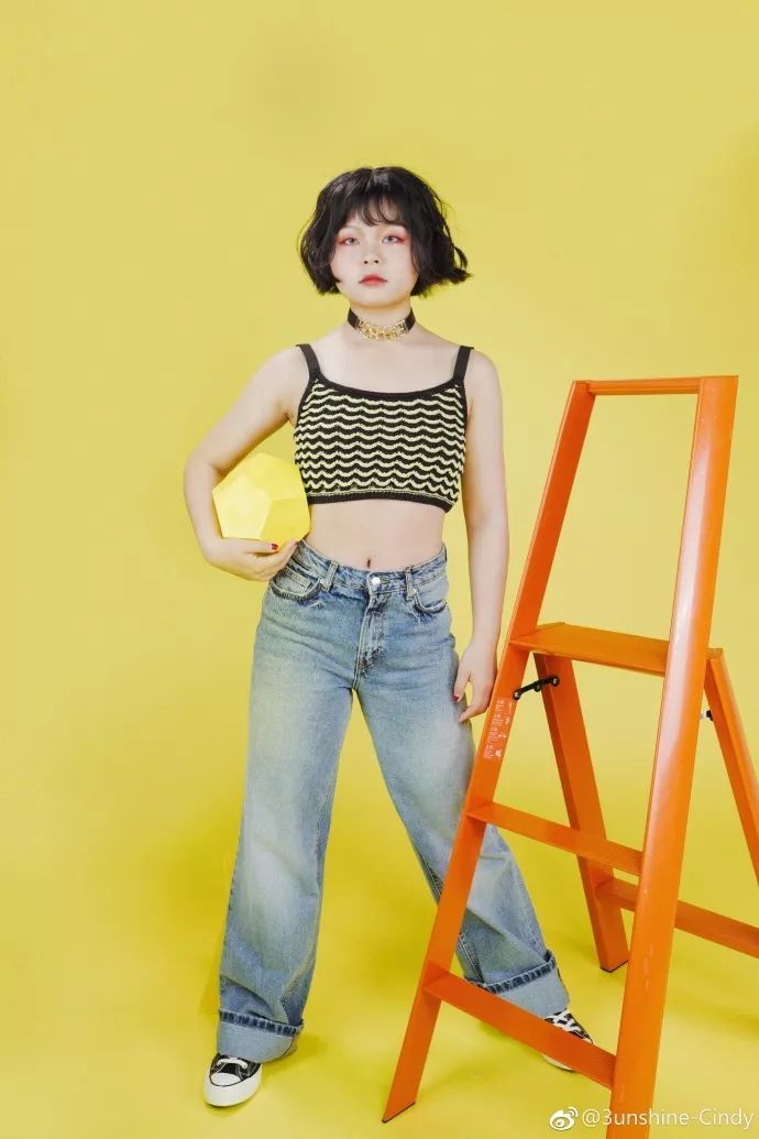 超勵志!史上最醜女團Cindy「整個人瘦一圈」 神進化「圓臉土妹→時尚長腿妹」網看傻:氣場超強