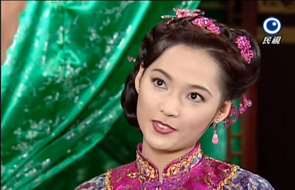 姊弟差11歲!反派一姊「10年沒避孕」40歲才產女 嫁地主「夫妻經營2千坪民宿」為愛引退