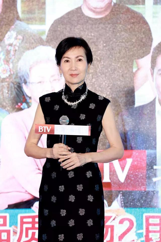 當紅隱退嫁富商！婚姻被插足「失去孩子被判無法生育」又離婚　堅強撐過「與養女相依為命」64歲現況曝光