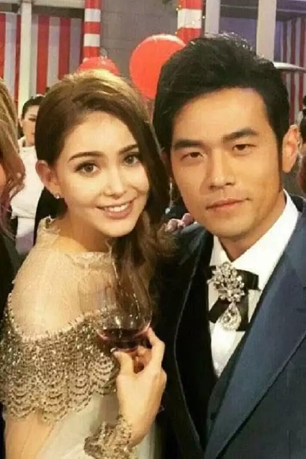 baby的學生照，昆凌的學生照，方媛的學生照，網友：整沒整一看便知！